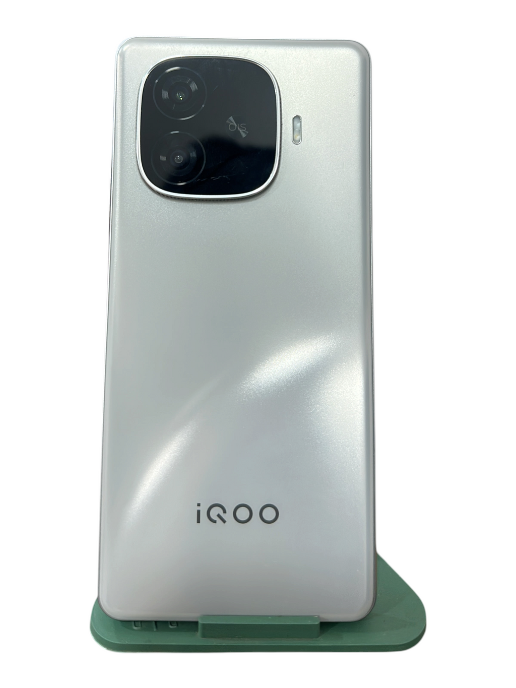 Iphoneio Official iQOO smartphone in pearlescent white with a prominent rear camera module and OIS technology